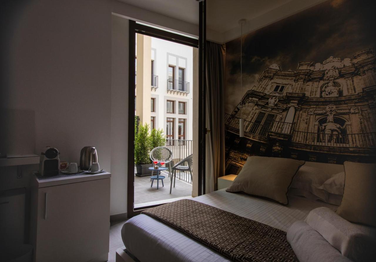 Suite Quaroni Palerme Extérieur photo