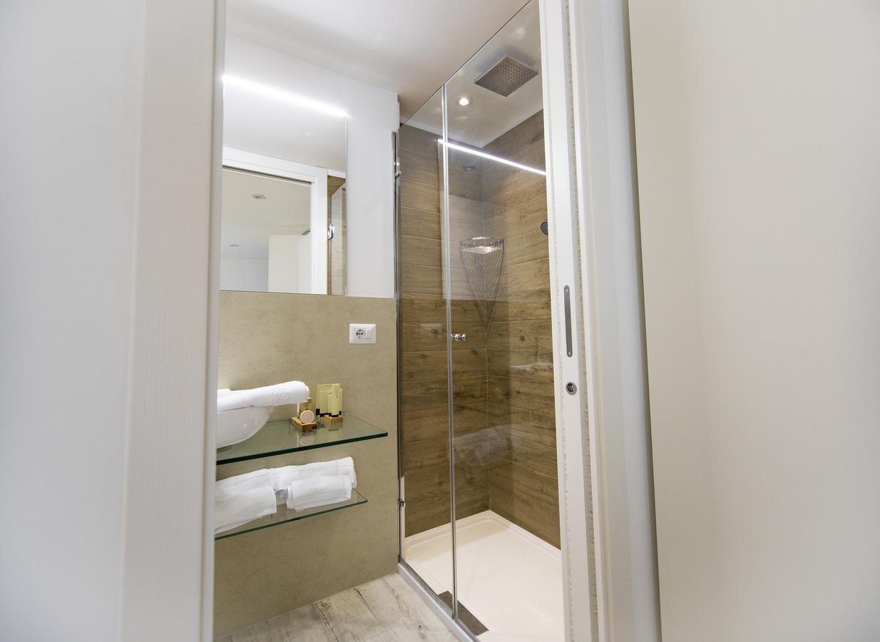 Suite Quaroni Palerme Extérieur photo