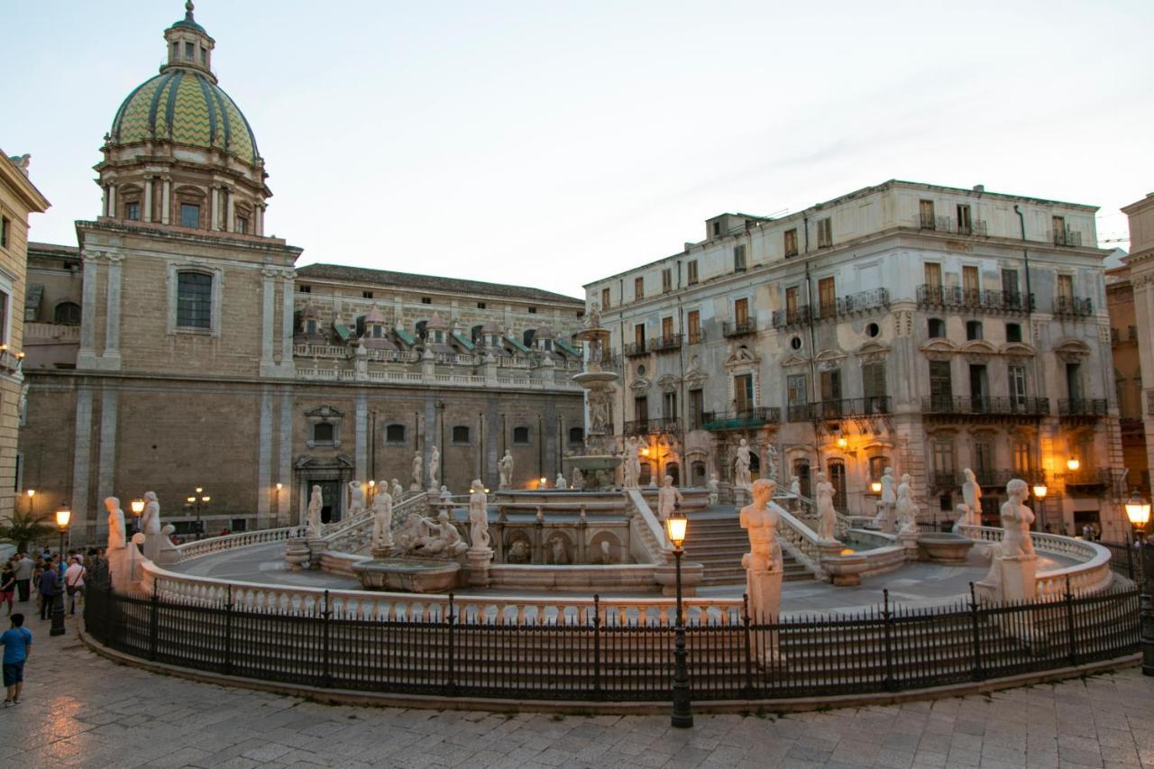 Suite Quaroni Palerme Extérieur photo